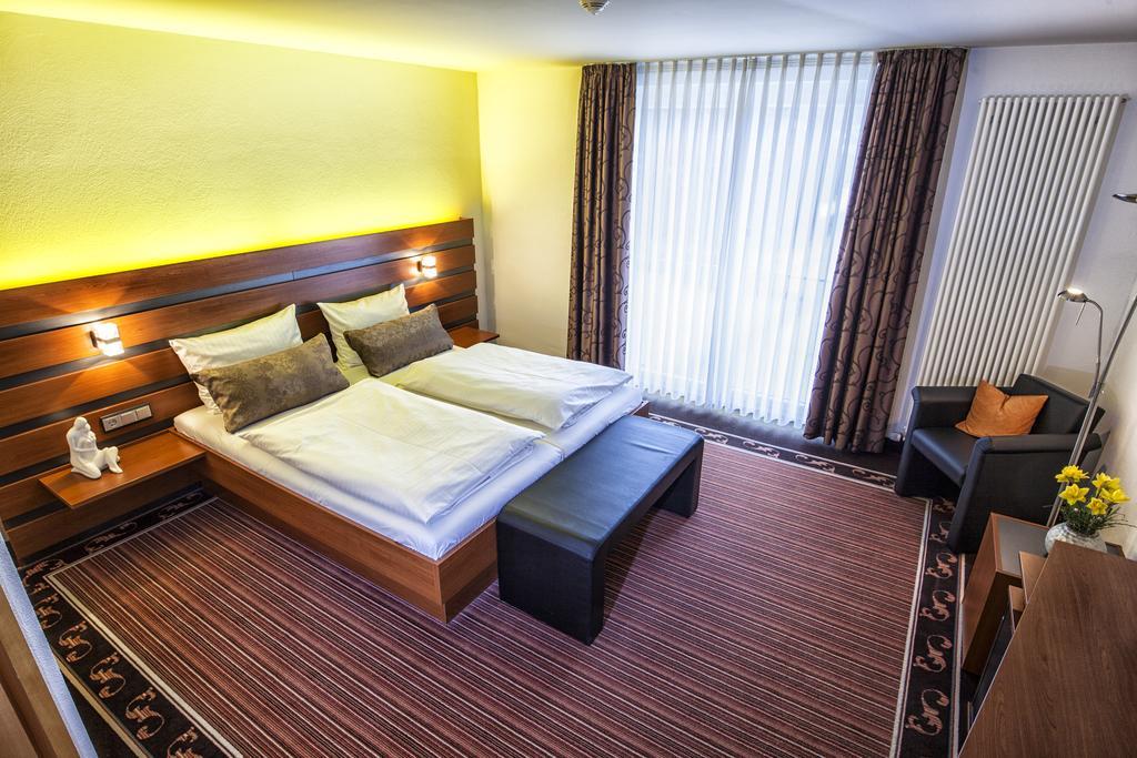 Ringhotel Skreuz 4* Steinheim am Albuch